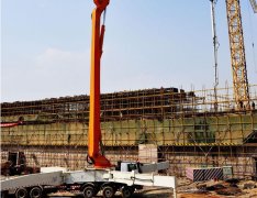 Pumping height of concrete pump truck reach to 42 meters
