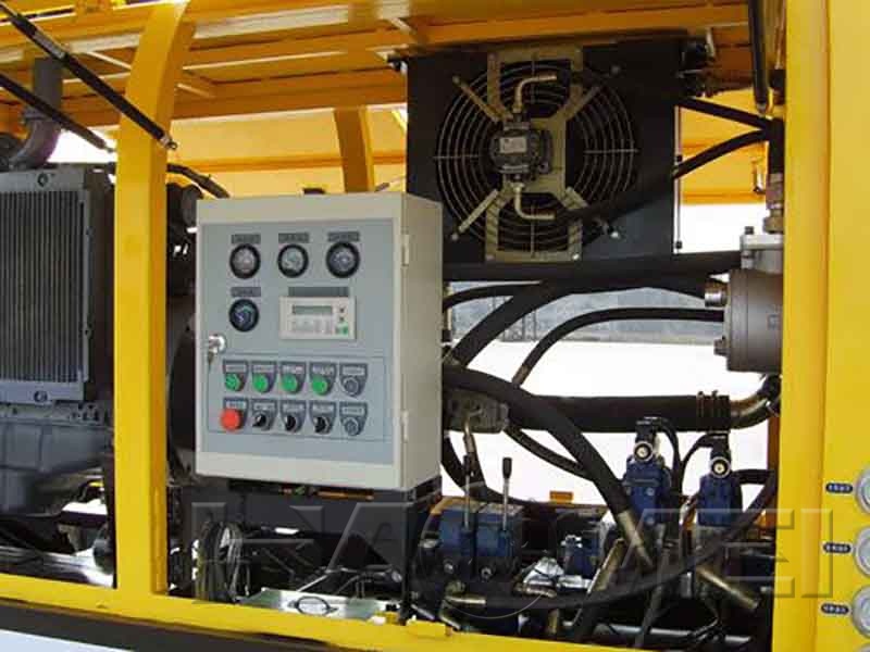 Concrete pump trailer