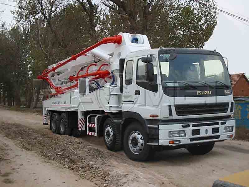 Best Applications For a 39m Concrete Boom Pump