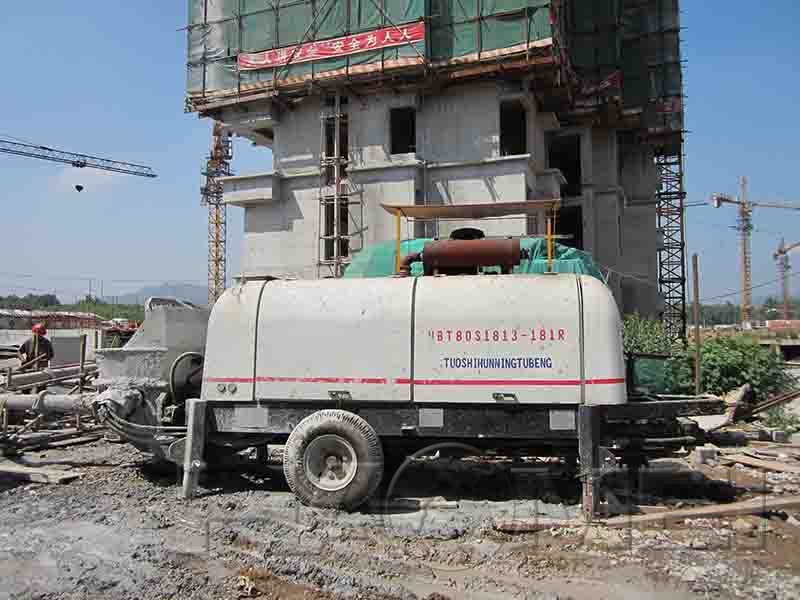 Tow Behind Concrete Pump